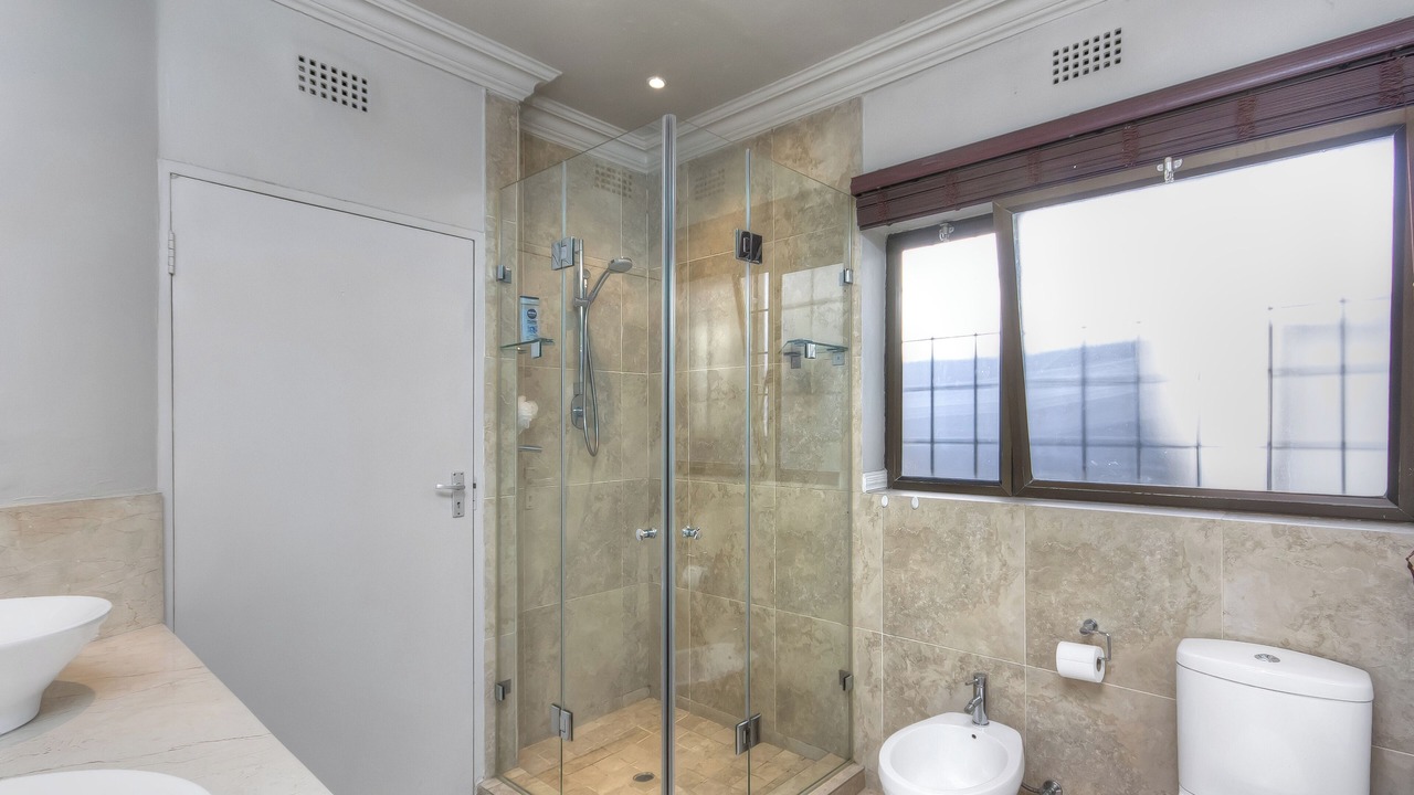 Photo of Bathroom in Sandown