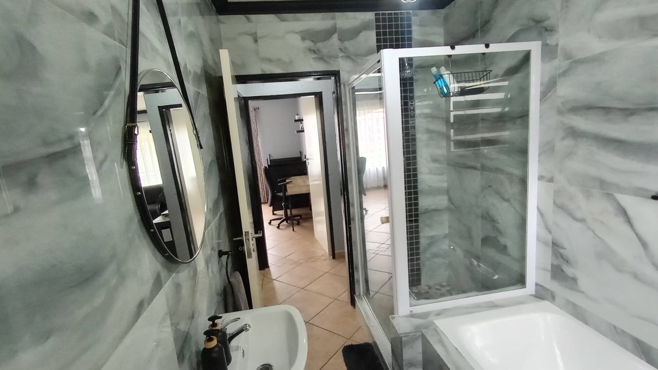Photo of Bathroom in Boksburg