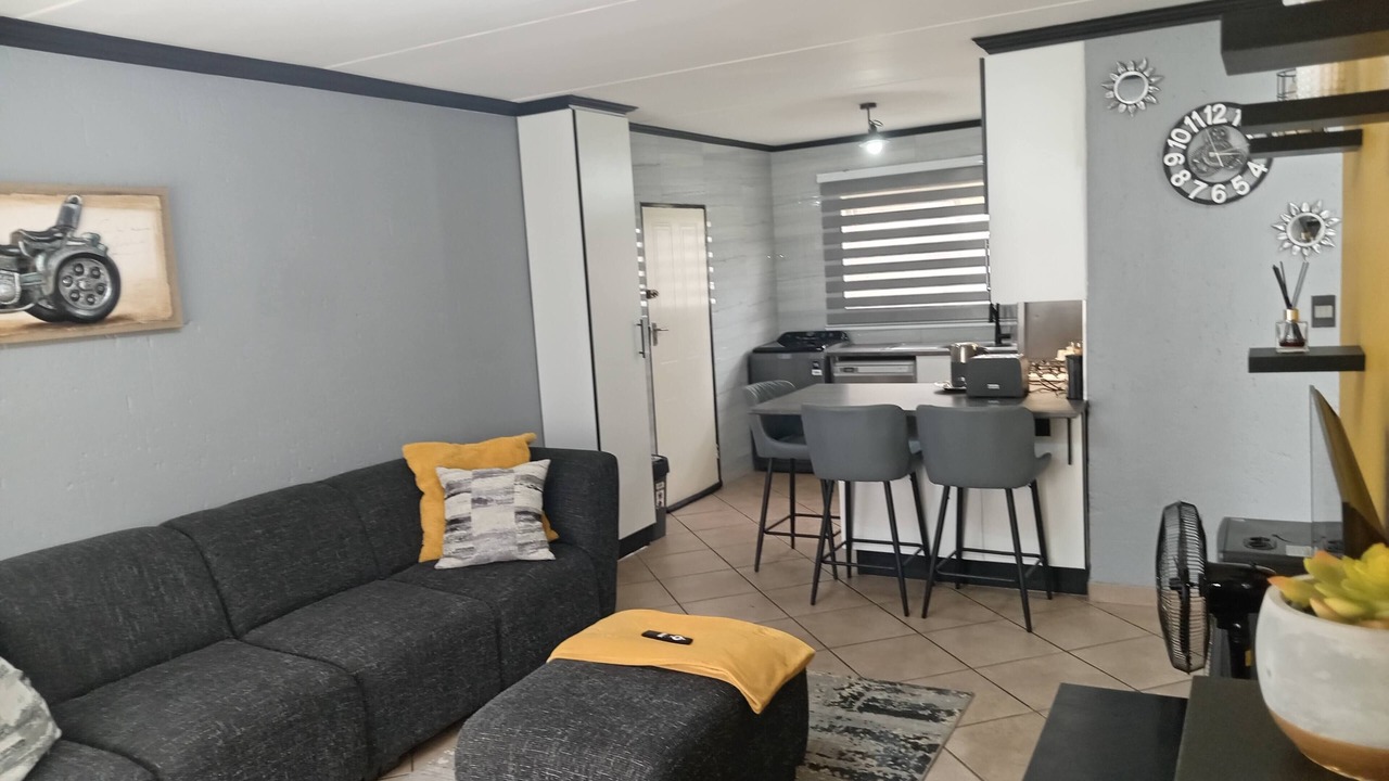 Photo of Livingroom in Boksburg