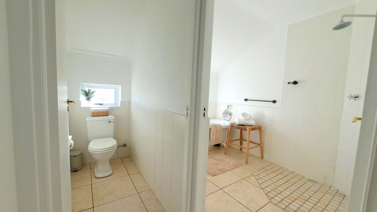 Photo of Bathroom in Riebeek Kasteel