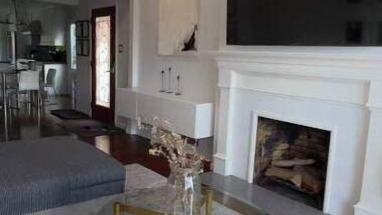 Photo of Livingroom in Westlake