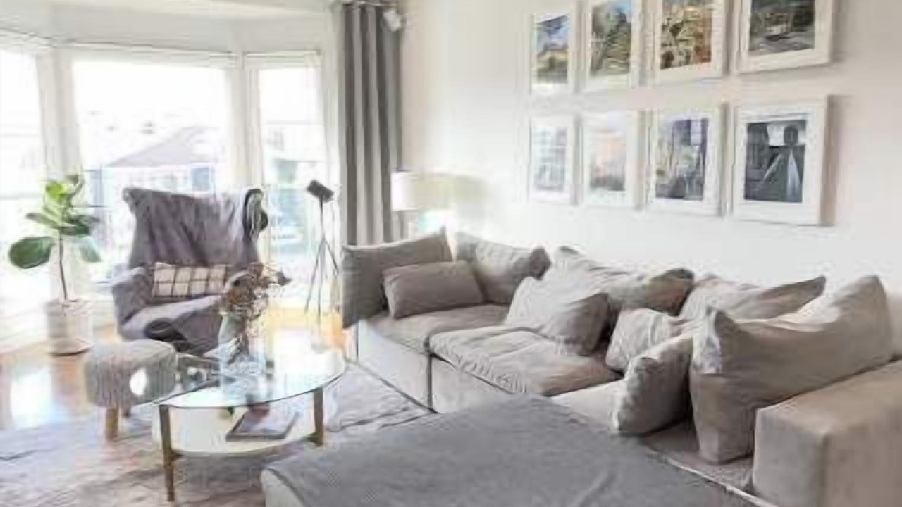 Photo of Livingroom in Westlake