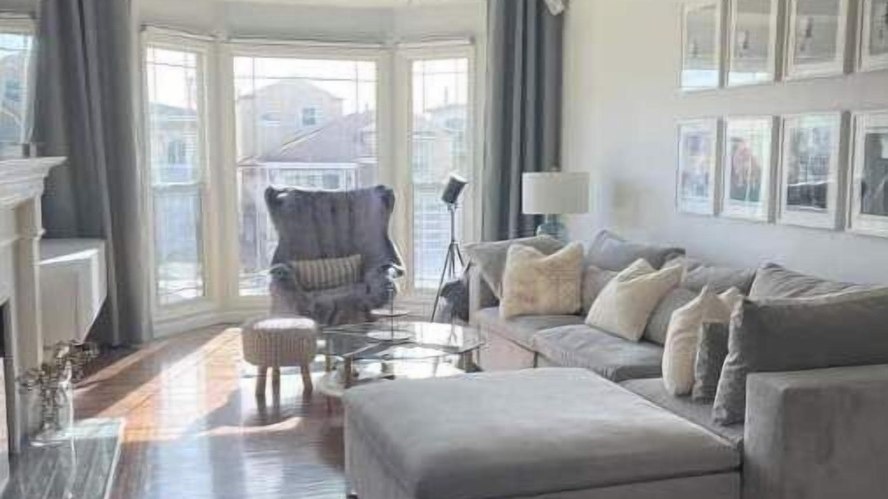 Photo of Livingroom in Westlake