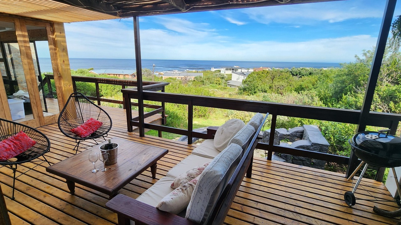 Photo of Patio Balcony in Betty's Bay