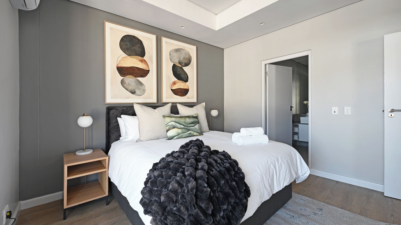 Photo of Bedroom in Cape Town City Centre