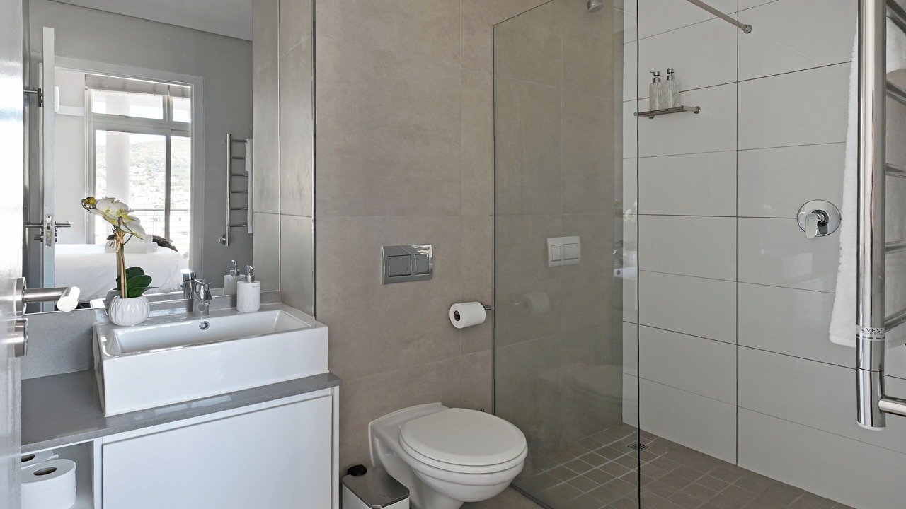 Photo of Bathroom in Cape Town City Centre