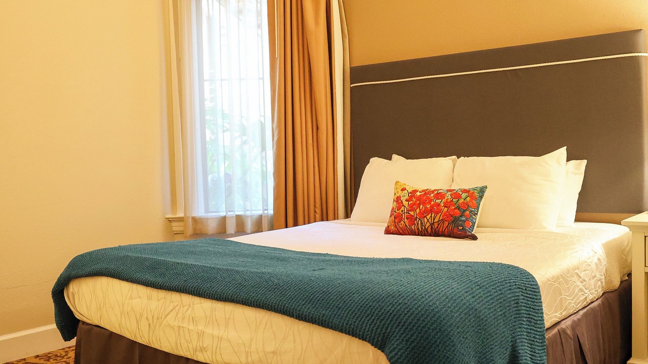 Photo of Bedroom in Downtown San Francisco