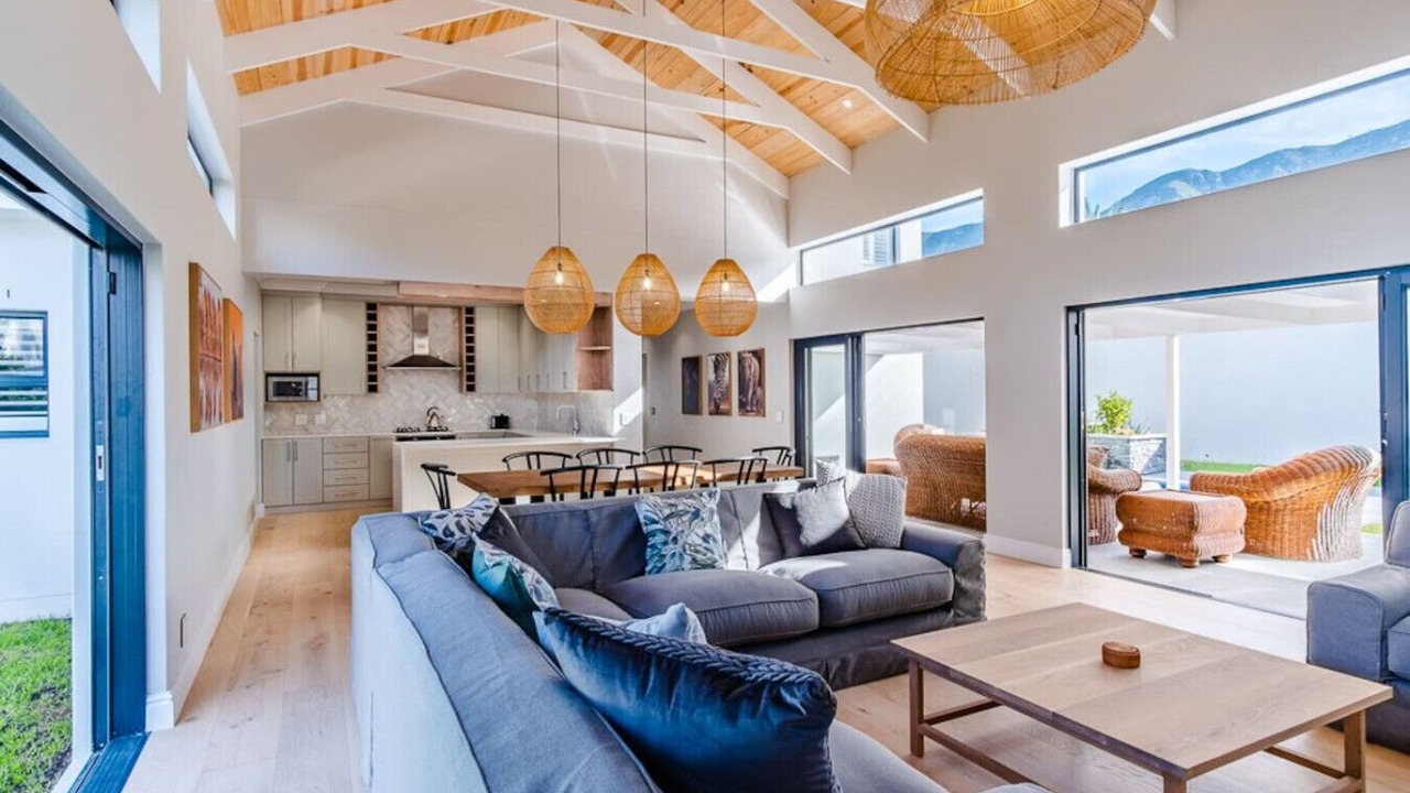 Photo of Livingroom in Onrus