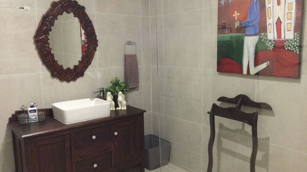 Photo of Bathroom in Parys