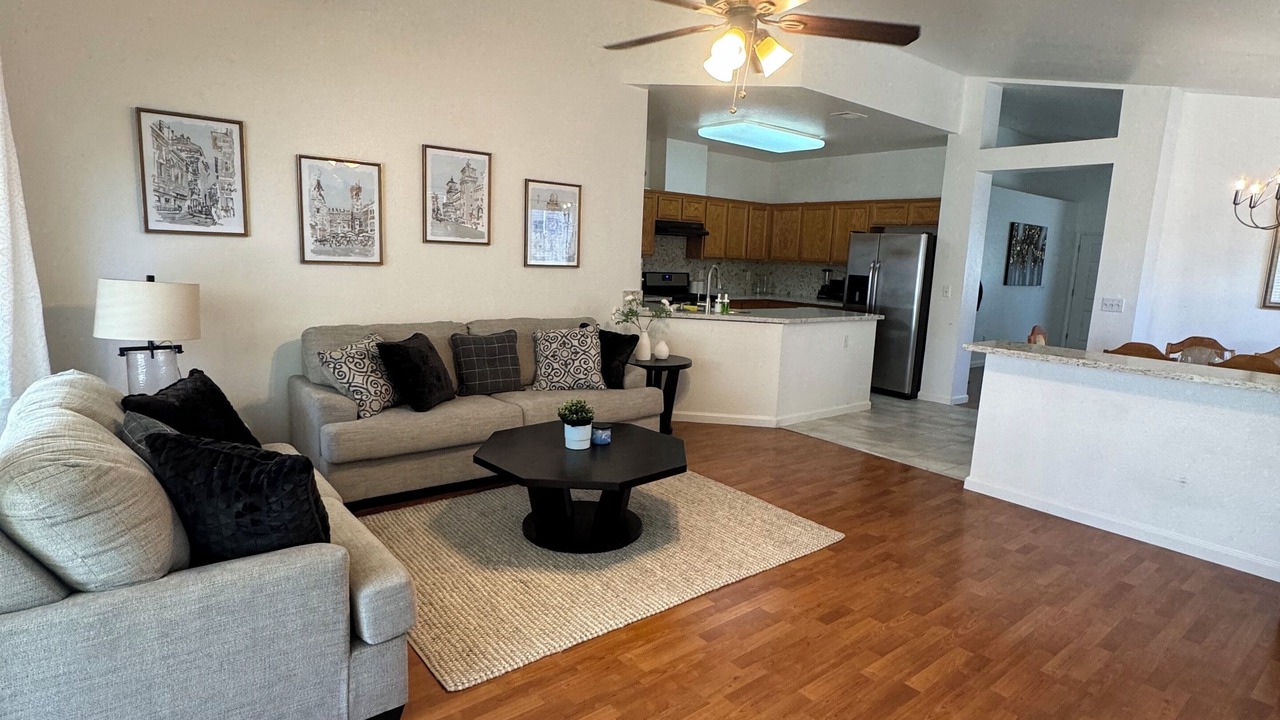Photo of Livingroom in Turlock