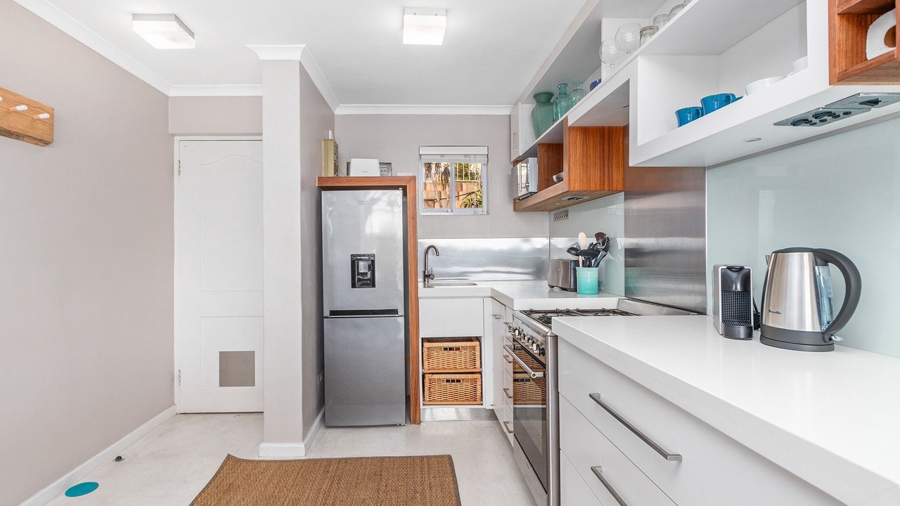 Photo of Kitchen in Lagoon Beach
