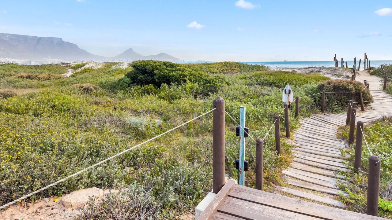 Photo of Outdoor in Lagoon Beach
