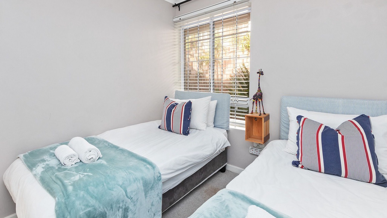 Photo of Bedroom in Lagoon Beach