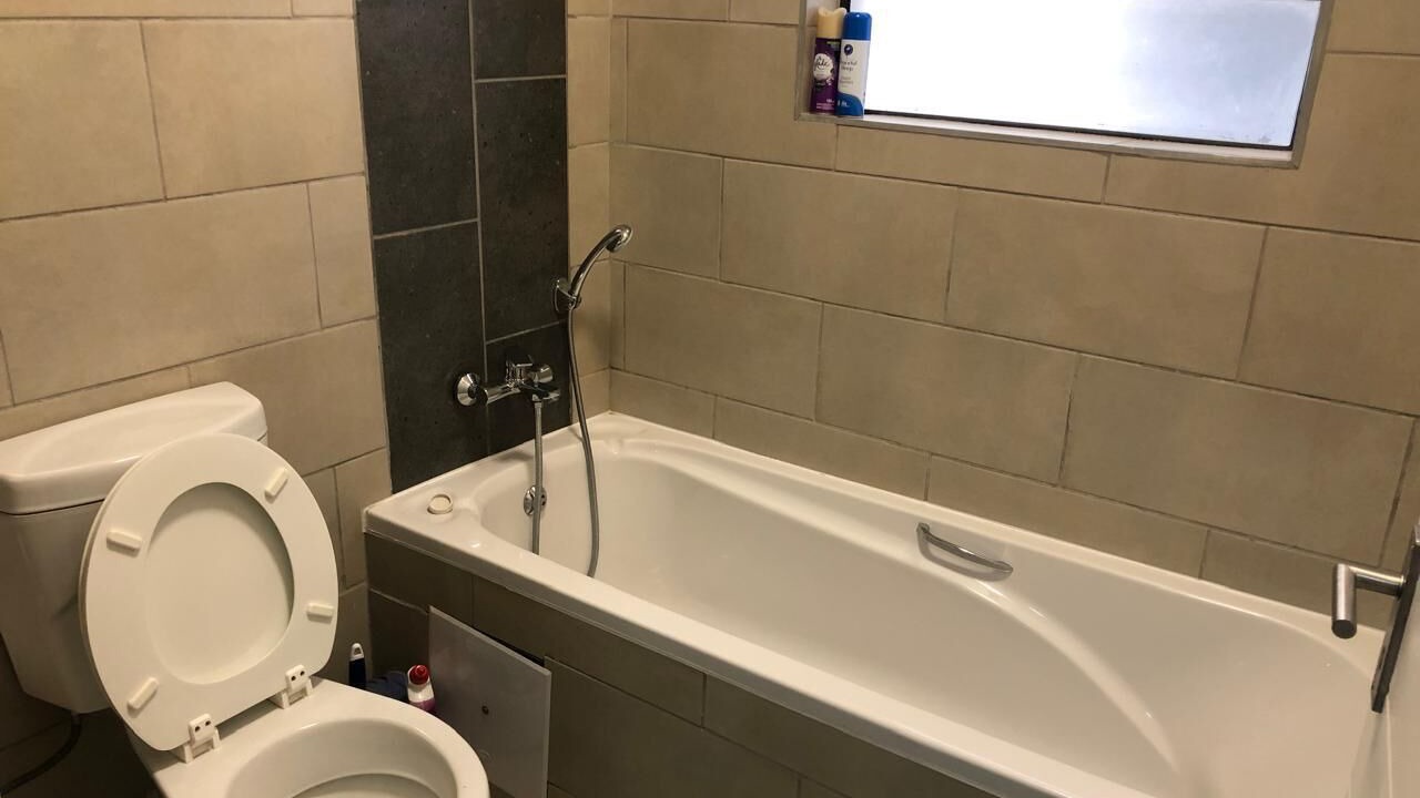 Photo of Bathroom in Greater Johannesburg Metropolitan Area