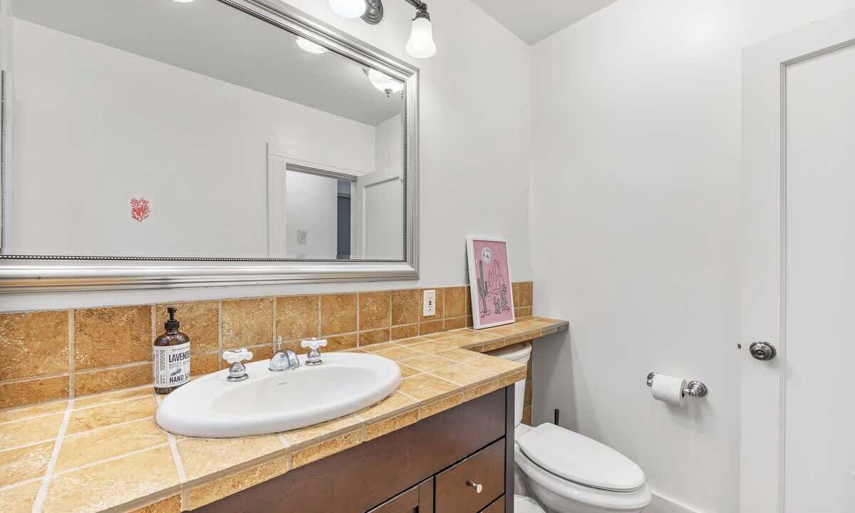 Photo of Bathroom in Downtown Berkeley