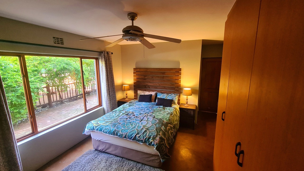 Photo of Bedroom in Roodeplaat