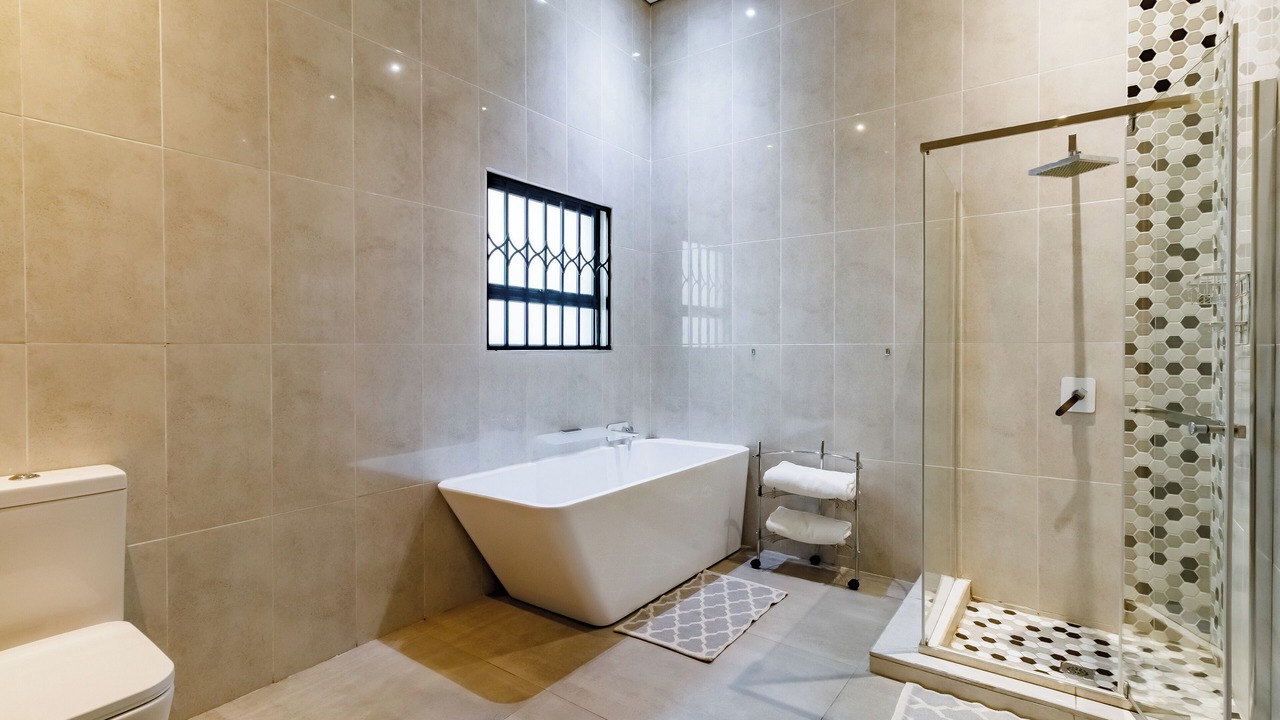 Photo of Bathroom in Woodmead