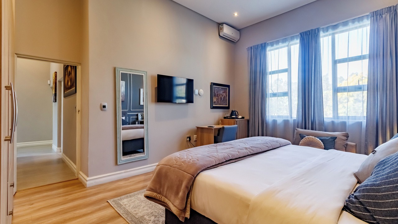 Photo of Bedroom in Woodmead