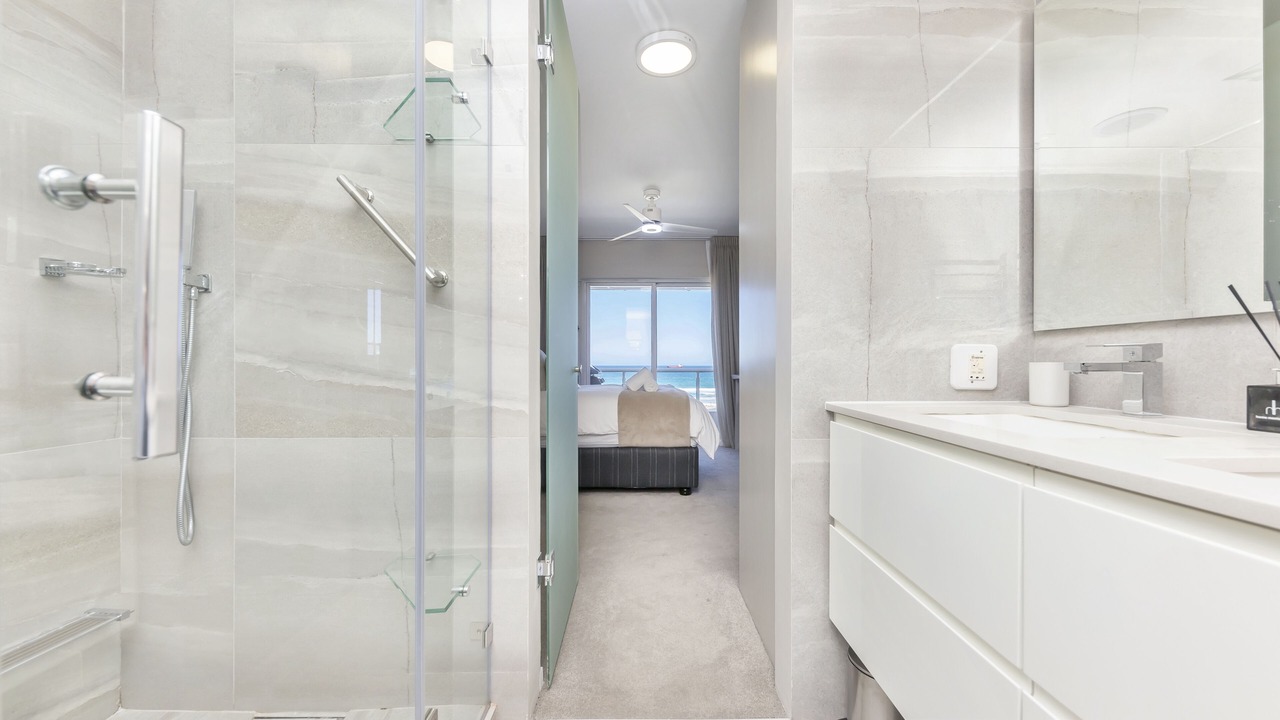 Photo of Bathroom in Lagoon Beach