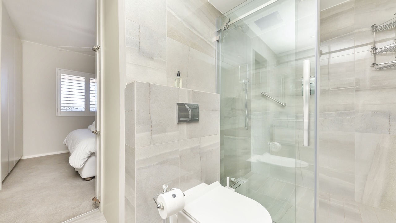 Photo of Bathroom in Lagoon Beach