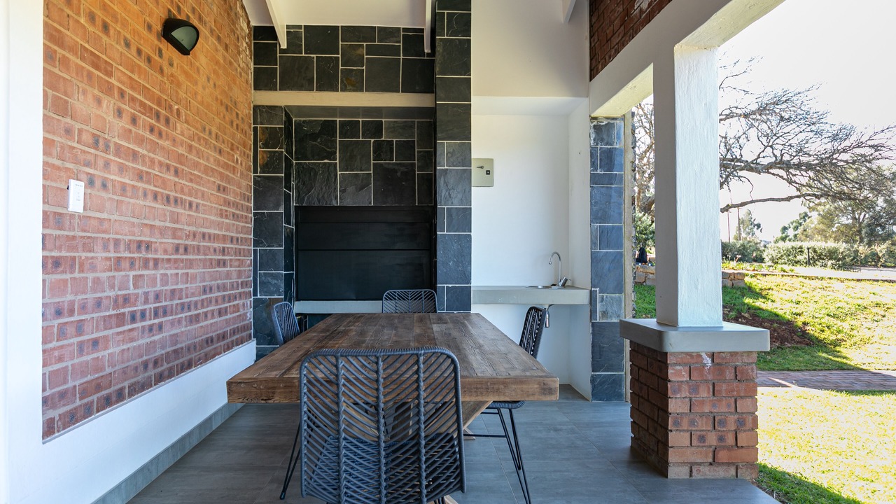 Photo of Patio Balcony in Zenzani