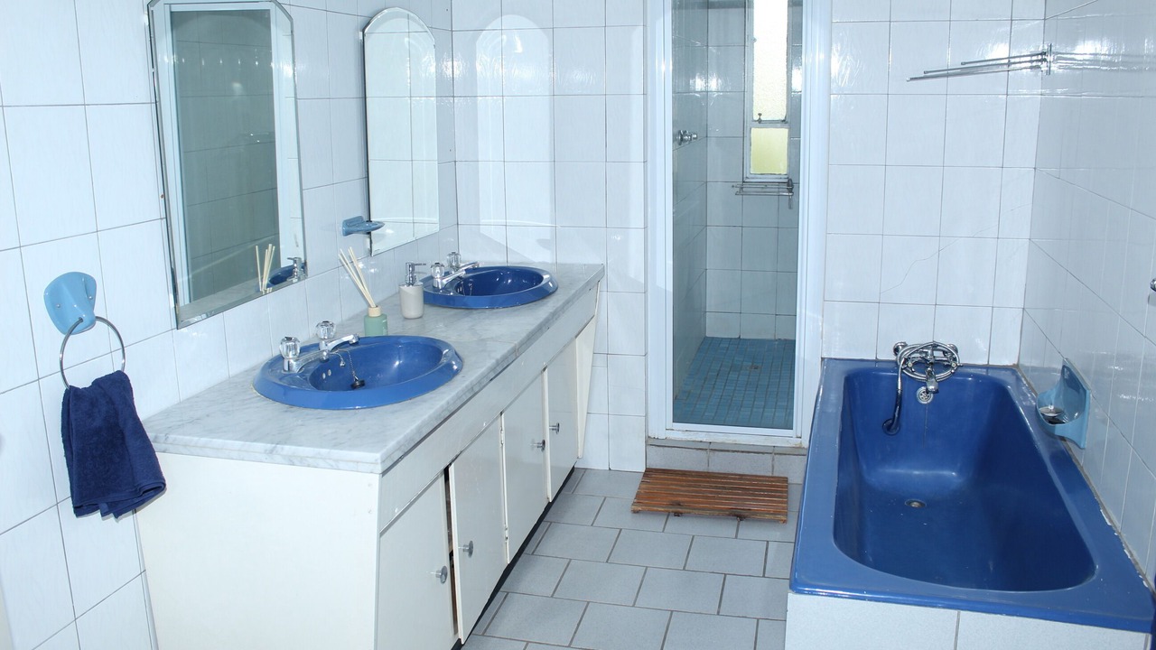 Photo of Bathroom in Greater Johannesburg Metropolitan Area