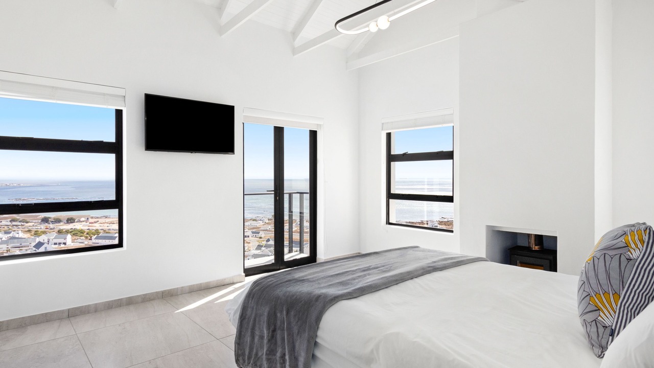 Photo of Bedroom in St. Helena Bay