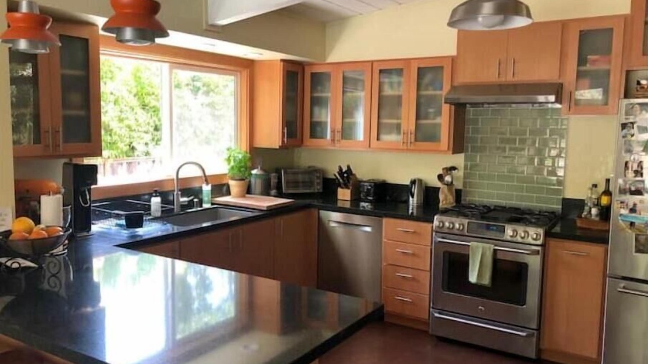 Photo of Kitchen in Lucas Valley-Marinwood