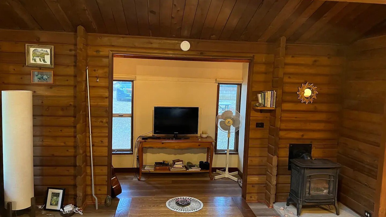 Photo of Livingroom in Nevada City