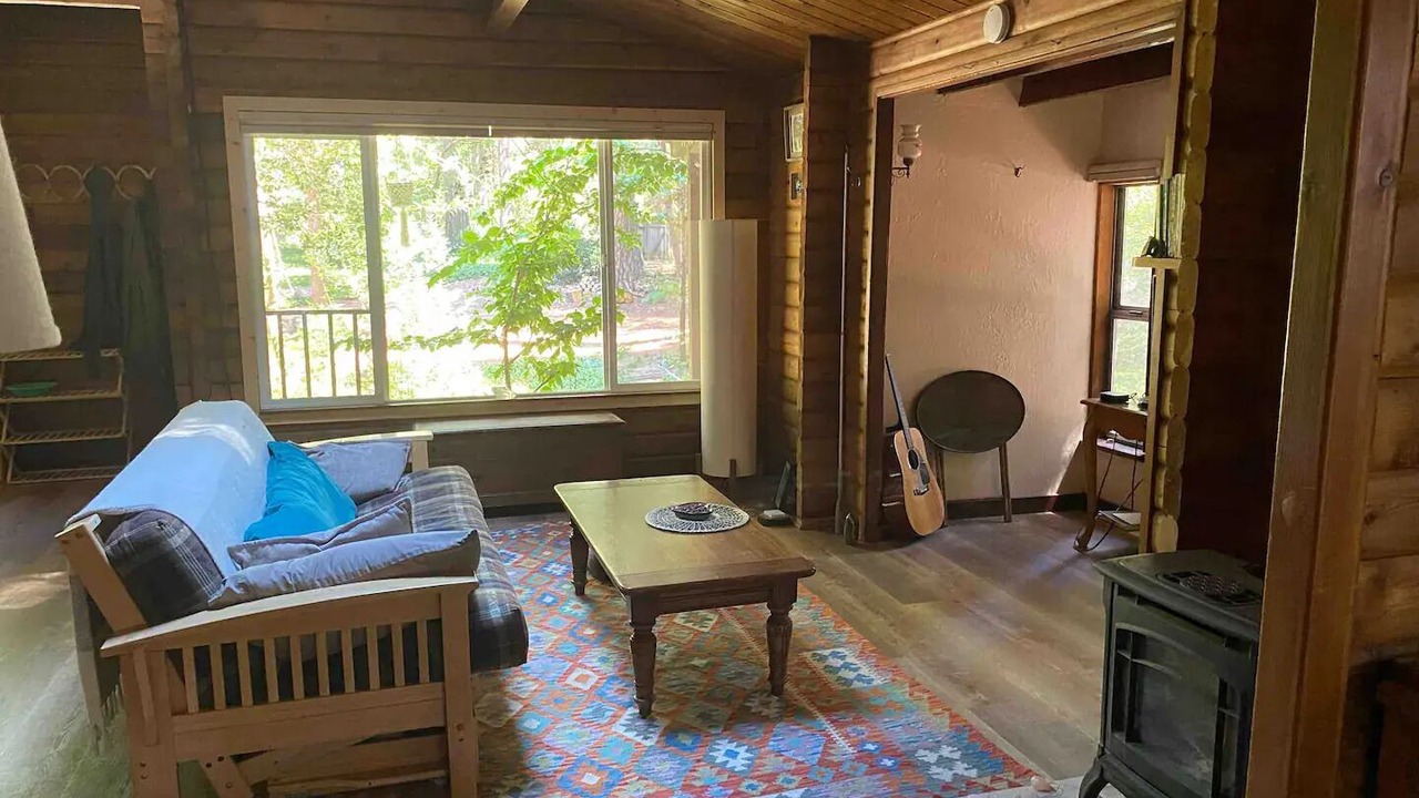Photo of Livingroom in Nevada City