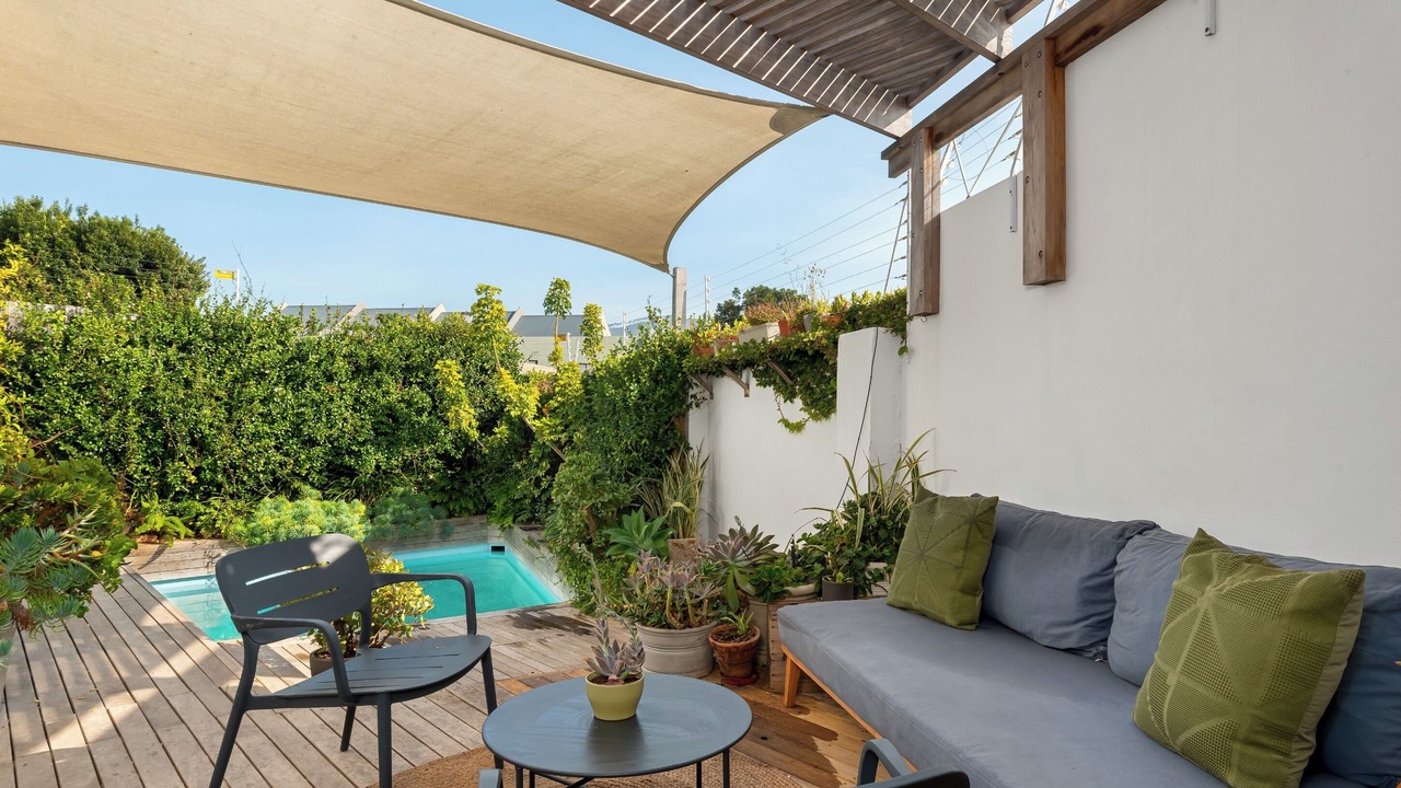 Photo of Patio Balcony in Cape Town City Centre