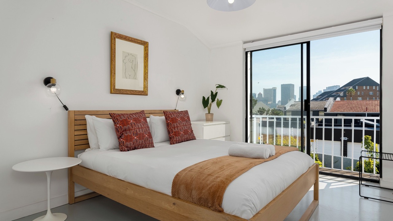 Photo of Bedroom in Cape Town City Centre