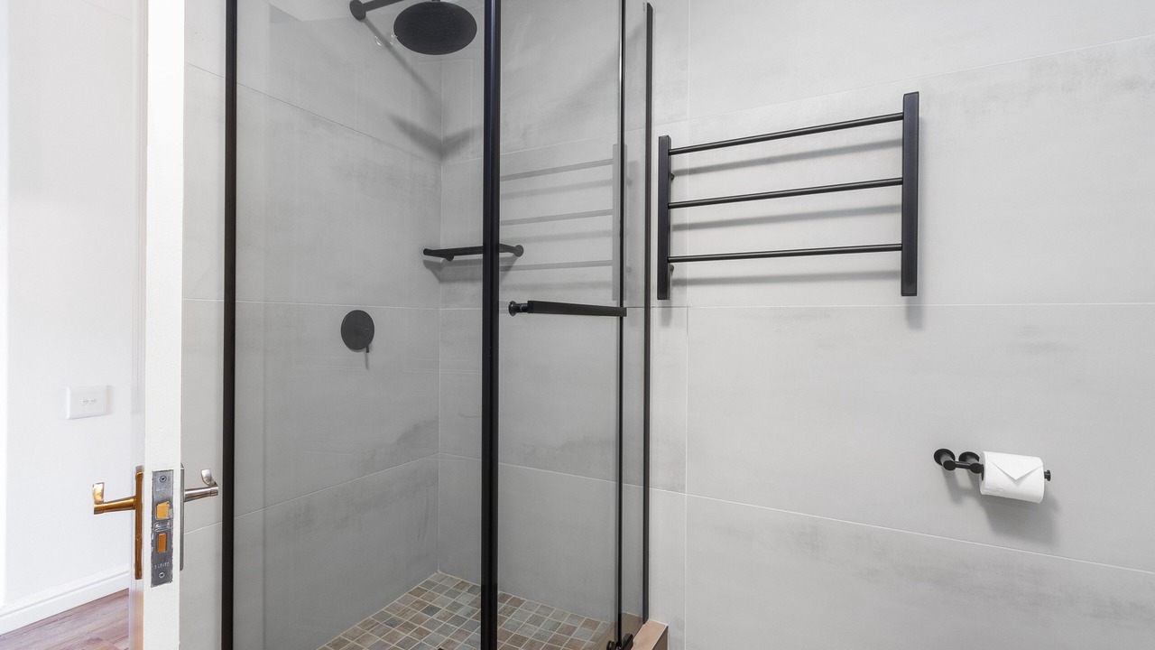 Photo of Bathroom in Lagoon Beach
