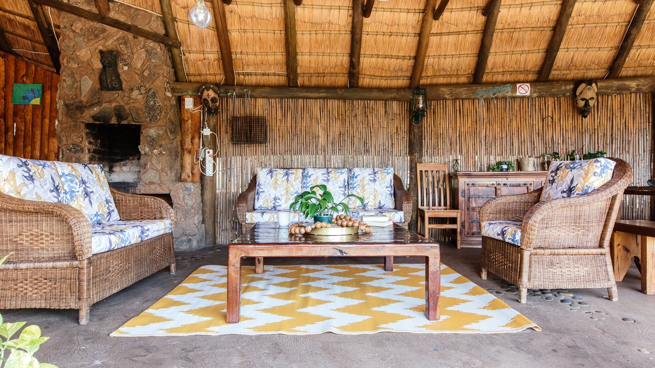 Photo of Livingroom in Broederstroom