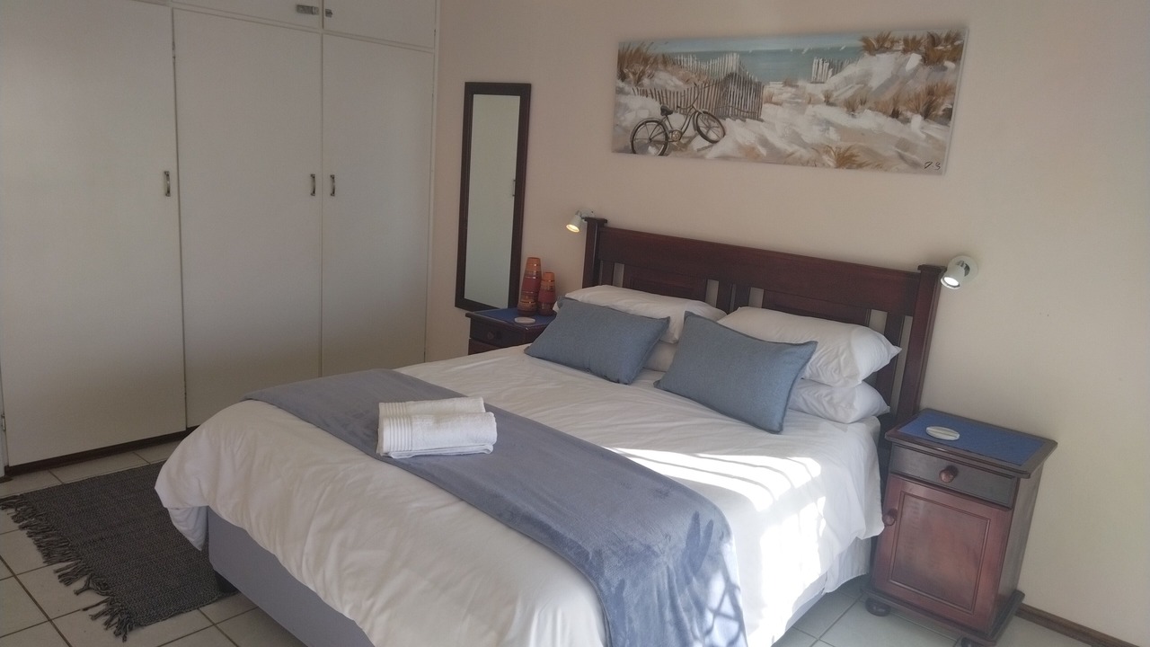 Photo of Bedroom in Manaba Beach