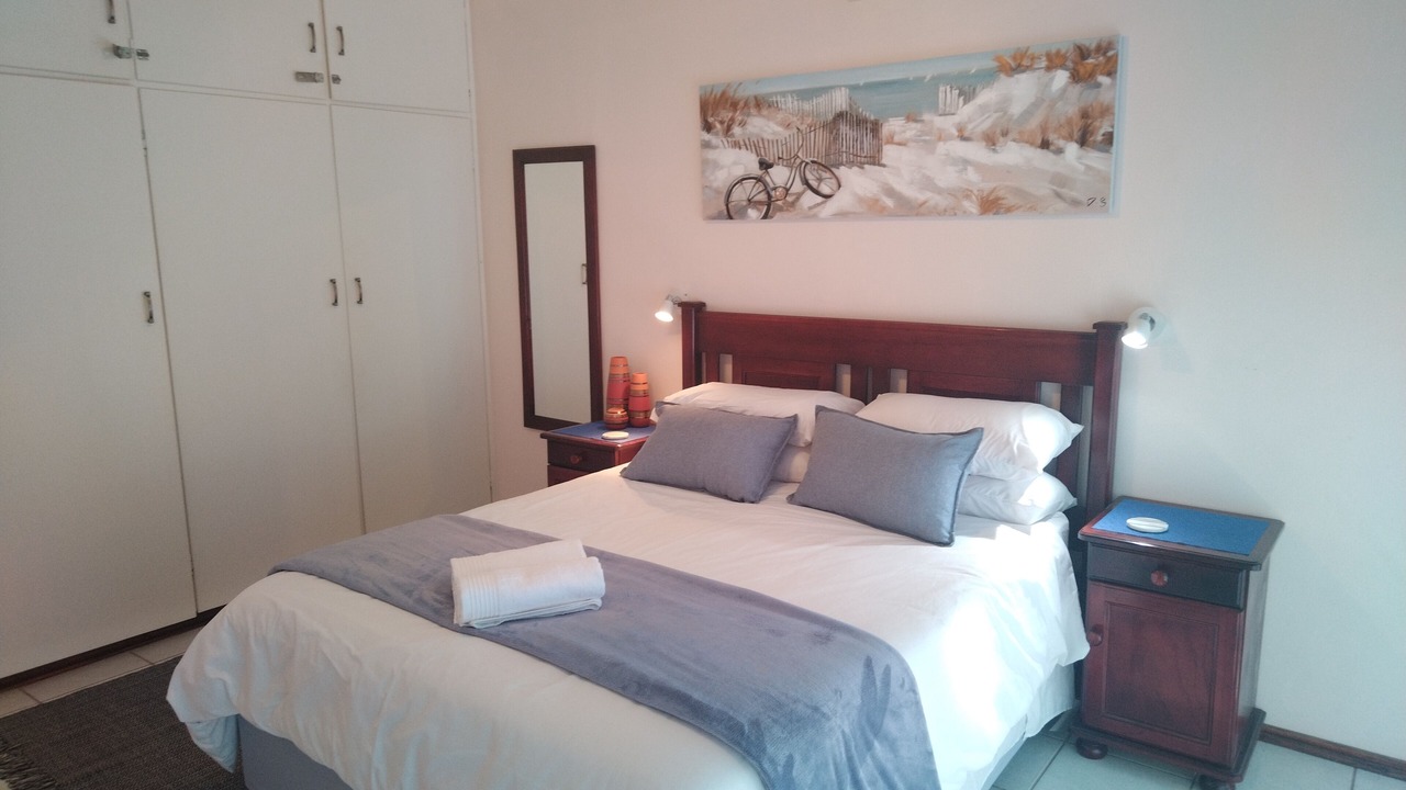 Photo of Bedroom in Manaba Beach