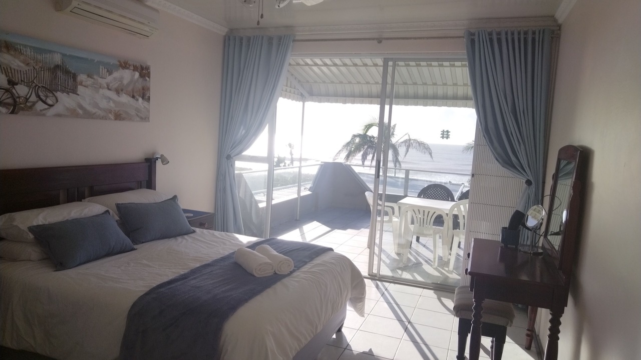 Photo of Bedroom in Manaba Beach
