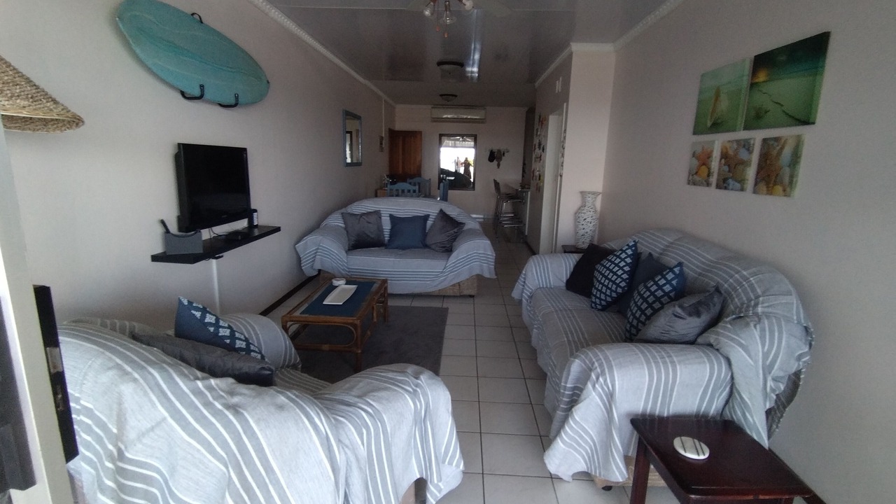 Photo of Livingroom in Manaba Beach