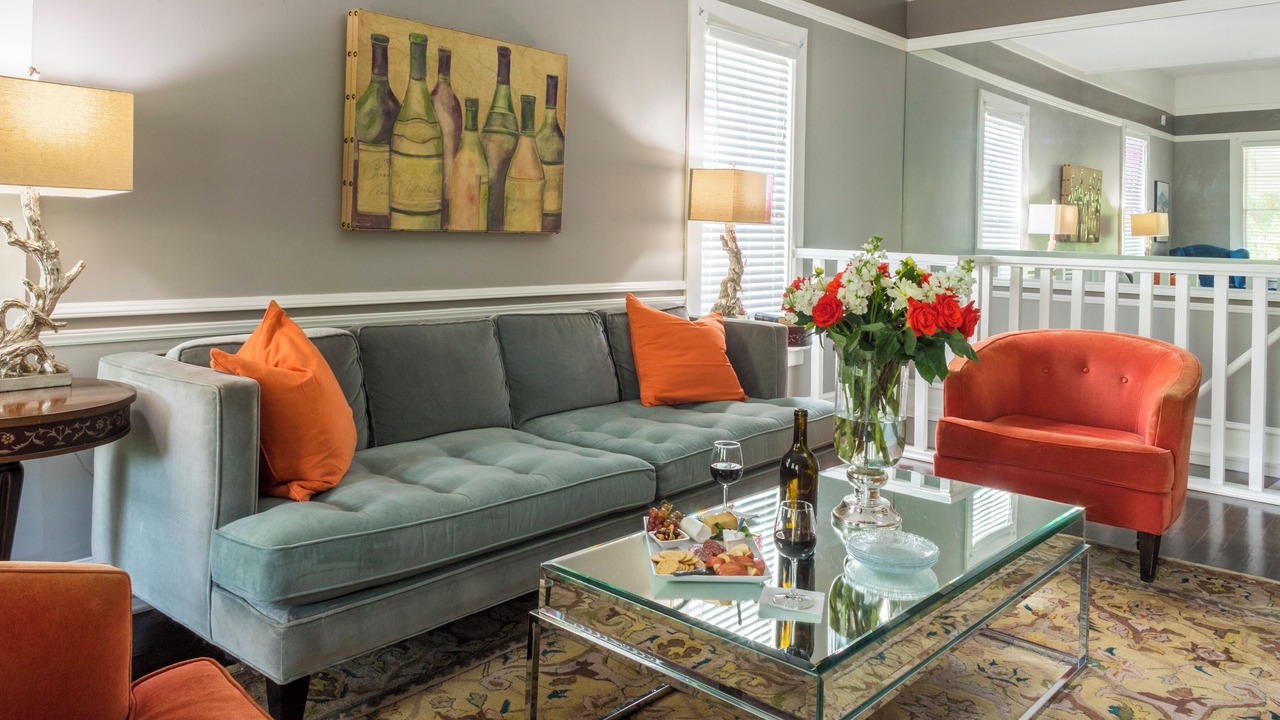 Photo of Livingroom in St. Helena
