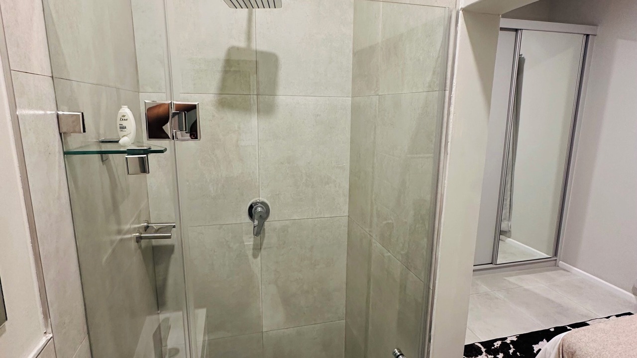 Photo of Bathroom in Equestria
