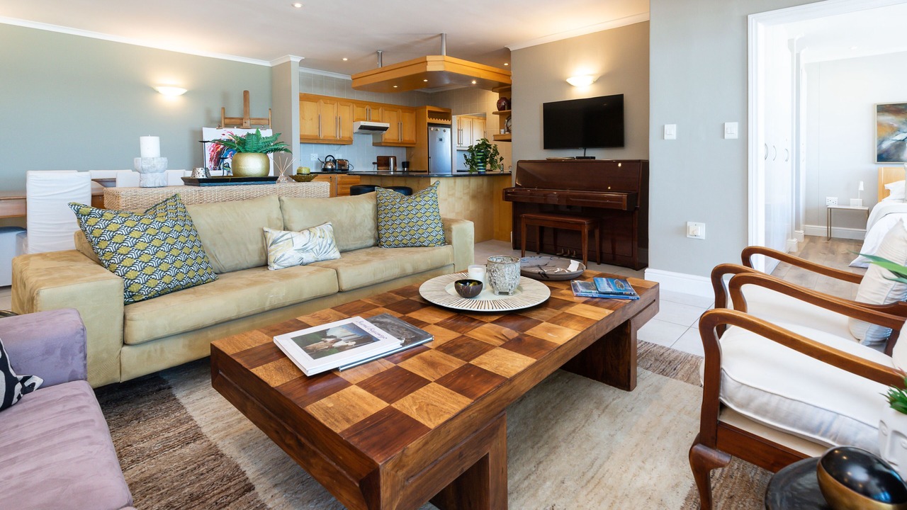 Photo of Livingroom in Lagoon Beach