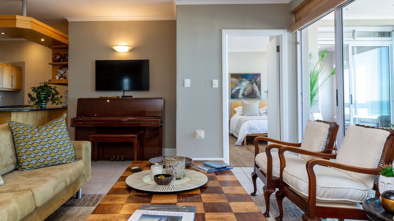 Photo of Bedroom in Lagoon Beach
