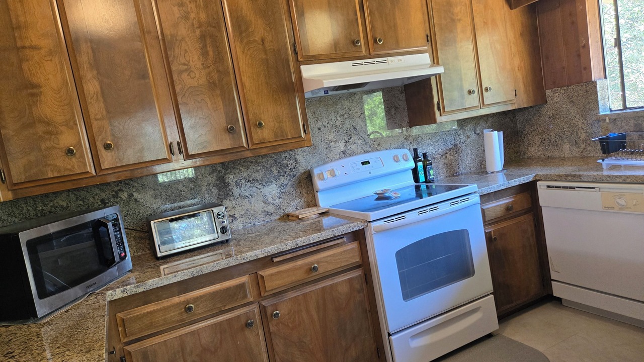 Photo of Kitchen in Colfax