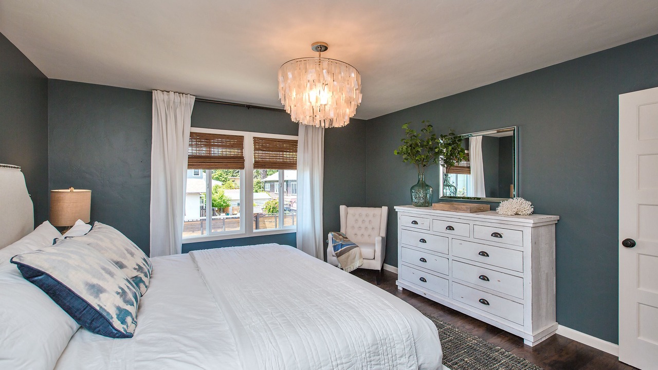 Photo of Bedroom in Alameda