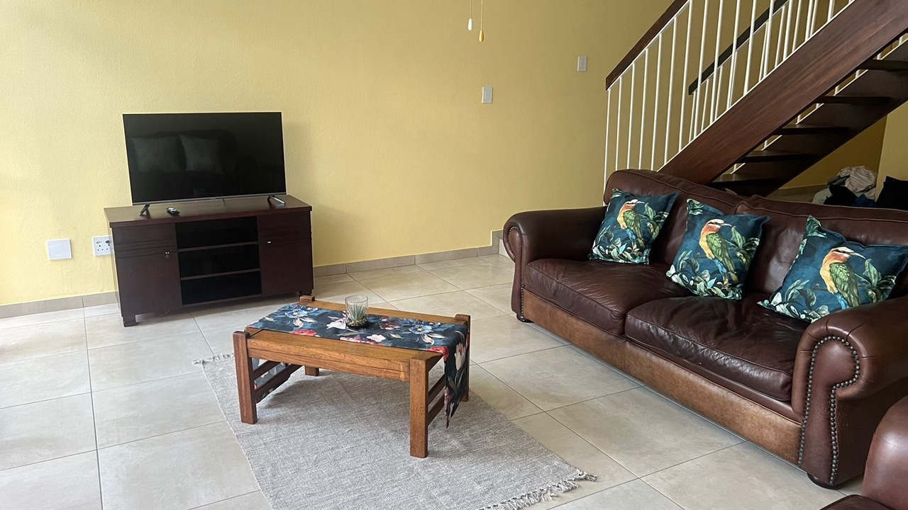 Photo of Livingroom in Vereeniging