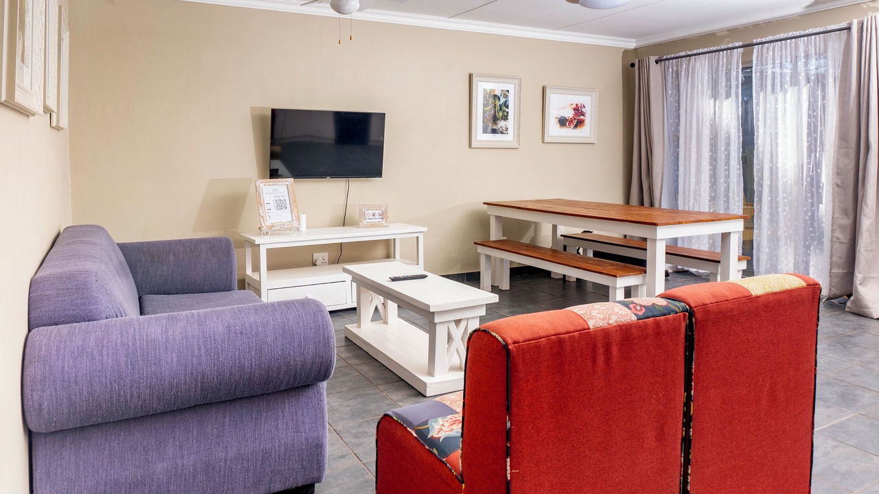 Photo of Livingroom in Komani