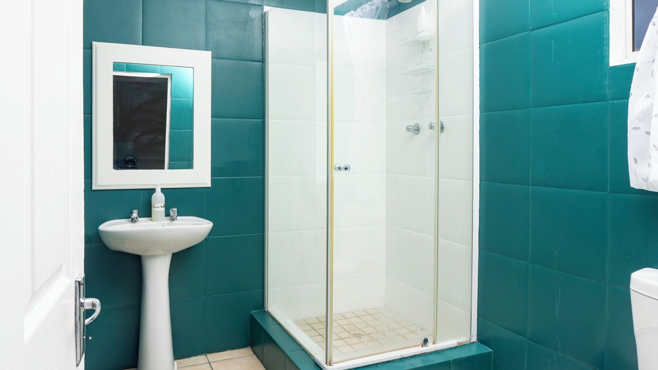 Photo of Bathroom in Komani