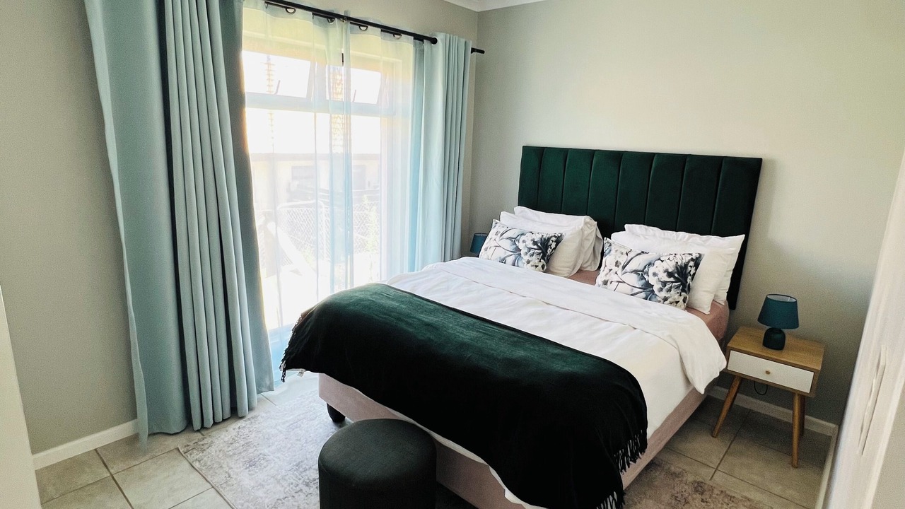 Photo of Bedroom in Kidd's Beach