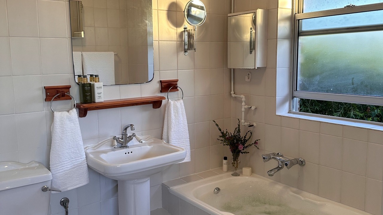 Photo of Bathroom in Fisherhaven