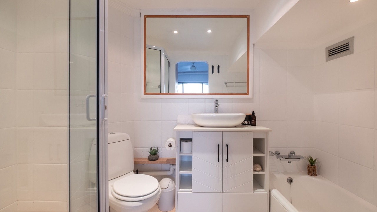 Photo of Bathroom in Umhlanga